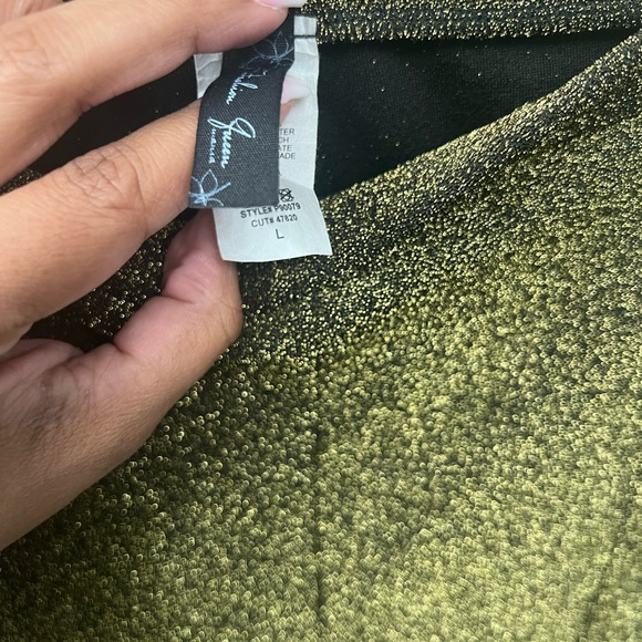 Gold Long sleeve/pant 2 piece set - Picture 8 of 9